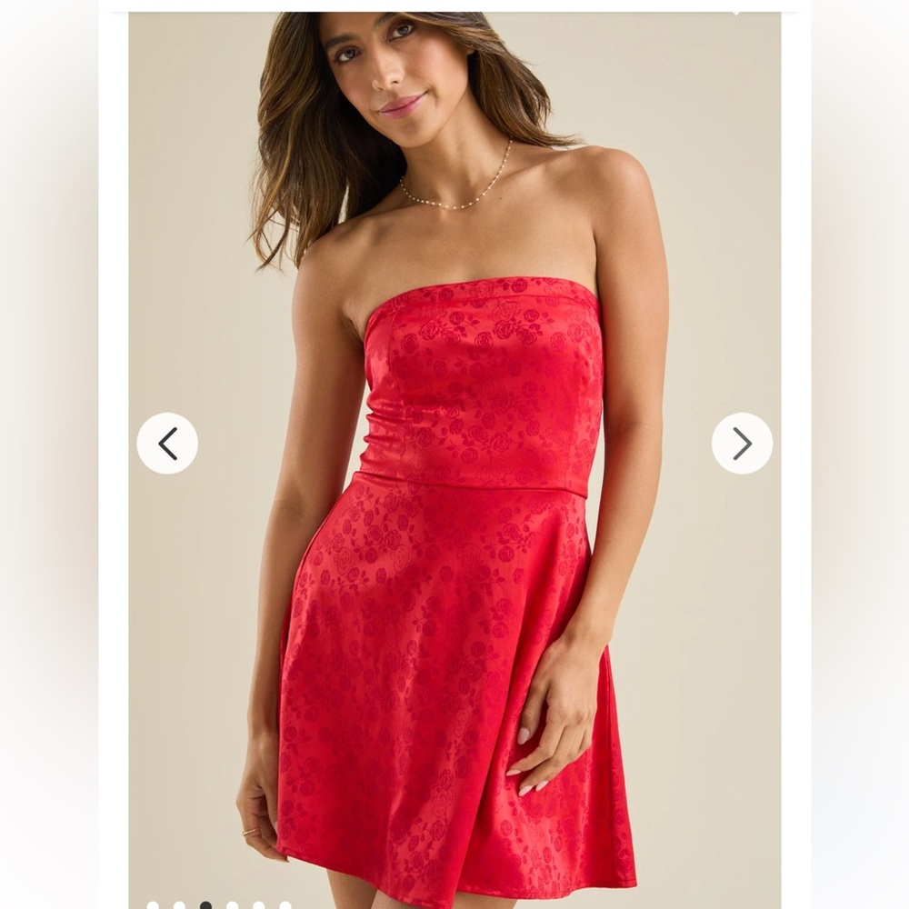 Altard state Lilia Strapless Jacquard Bow Dress